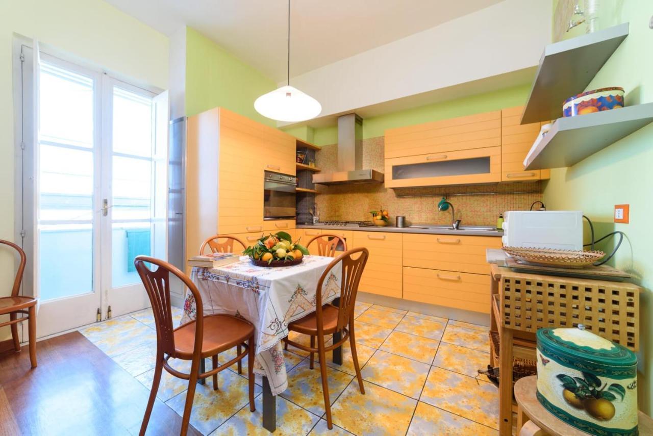 La Camelia Apartment 소렌토 외부 사진